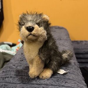 National Geographic Small Plush Wolf Puppy - Gray and Cream